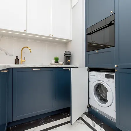 Apartman Modern White In With Balcony And Access To Gym By Renters