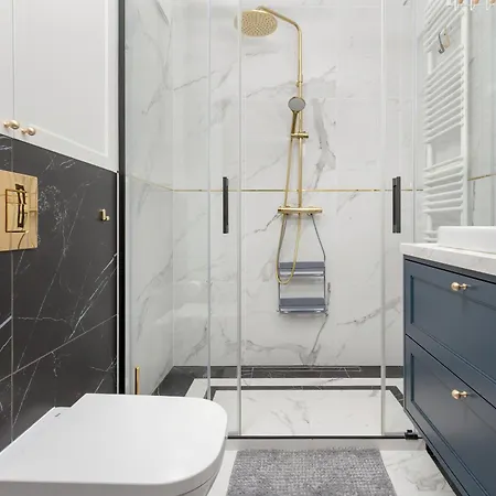 Апартаменты Modern White In With Balcony And Access To Gym By Renters Гданьск